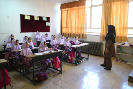 تمدید مهلت بارگذاری مدارک پذیرفته شدگان مرحله اول آزمون «آموزگاری» تا یکشنبه