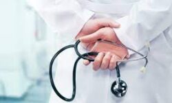  چالش های نظام سلامت کشور؛ از چالش نظام ارجاع تا نبود مشوق و قانون حمایتی برای پزشکان عمومی