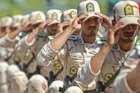 سربازان برای دریافت تسهیلات سربازی به سامانه سخا مراجعه کنند