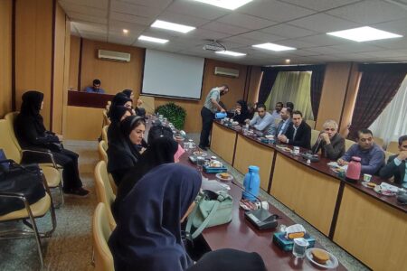 تقدیر از تلاش های مدیران کل سابق کارآفرینی و گسترش مراکز آموزشی جهاد دانشگاهی 