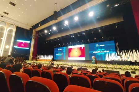 لزوم همکاری بخش خصوصی و دولتی و پرهیز از قوانین خلق‌الساعه در بخش صنعت ساختمان