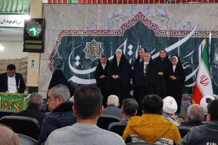 جشن میلاد حضرت مهدی عج در حسینیه شهدای پرندک برگزار شد