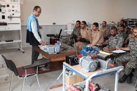 دستگاه‌ها موظف به اعطای وام و استخدام کارکنان وظیفه شدند