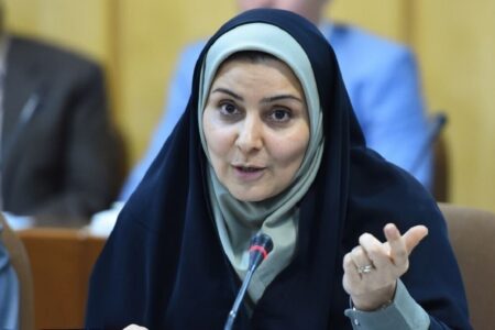 استیضاح خانم وزیر کلید خورد